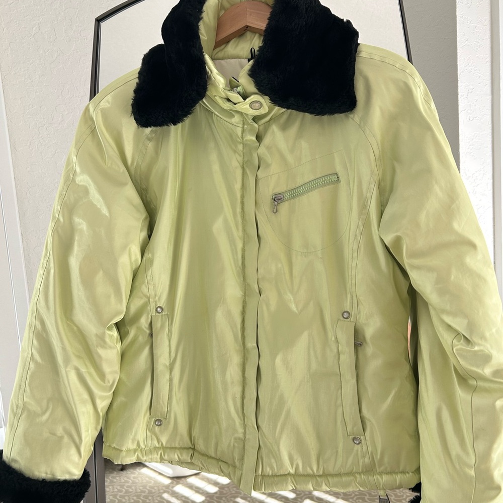 NILS Ski Jacket - Neon Green (Like New)